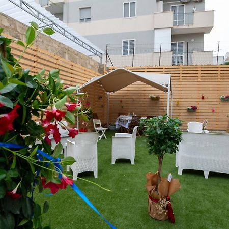 Da Zia Gina Locazione Turistica Hotel Bisceglie Buitenkant foto